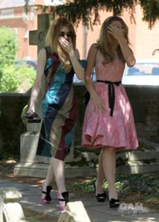 Nicola Roberts feet photo thumbnail