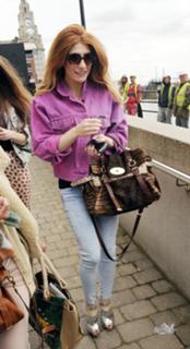 Nicola Roberts feet photo thumbnail