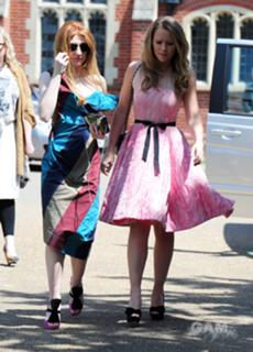 Nicola Roberts feet photo thumbnail