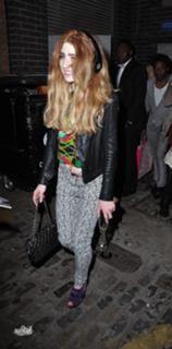 Nicola Roberts feet photo thumbnail