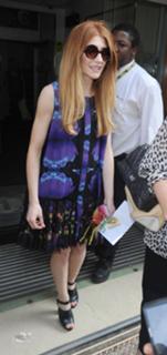 Nicola Roberts feet photo thumbnail