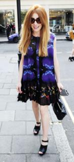 Nicola Roberts feet photo thumbnail
