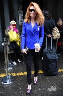 Nicola Roberts feet photo thumbnail