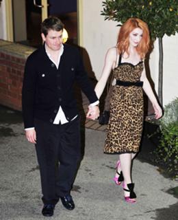 Nicola Roberts feet photo thumbnail