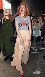 Nicola Roberts feet photo thumbnail