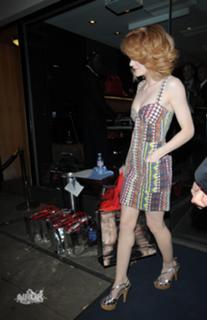 Nicola Roberts feet photo thumbnail