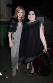 Nicola Roberts feet photo thumbnail