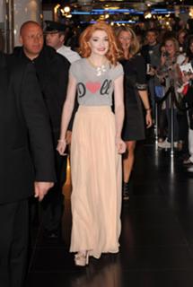 Nicola Roberts feet photo thumbnail