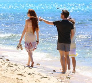 Nicola Roberts feet photo thumbnail
