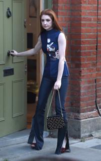 Nicola Roberts feet photo thumbnail