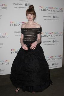 Nicola Roberts feet photo thumbnail