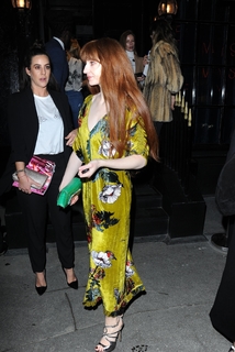 Nicola Roberts feet photo thumbnail