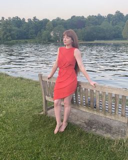 Nicola Roberts feet photo thumbnail