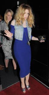 Nicola Roberts feet photo thumbnail