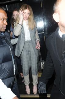 Nicola Roberts feet photo thumbnail