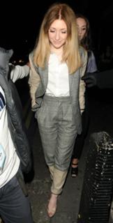 Nicola Roberts feet photo thumbnail