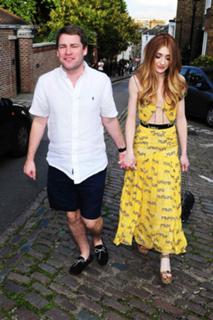 Nicola Roberts feet photo thumbnail