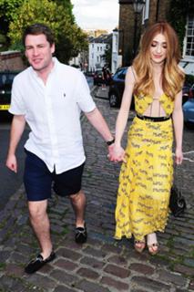 Nicola Roberts feet photo thumbnail