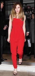 Nicola Roberts feet photo thumbnail