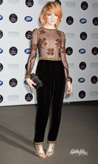 Nicola Roberts feet photo thumbnail