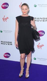 Nicola Stapleton feet photo 9