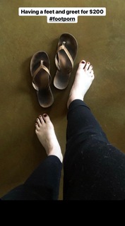 Nicole Aimée Schreiber feet photo 15