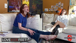 Nicole Aimée Schreiber feet photo 10
