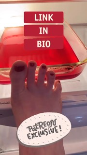Nicole Aimée Schreiber feet photo 10