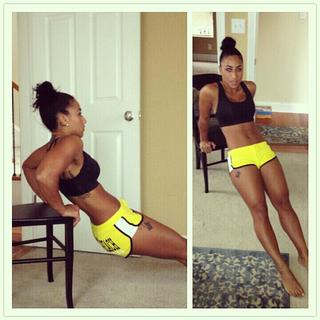 Nicole Alexander feet photo thumbnail