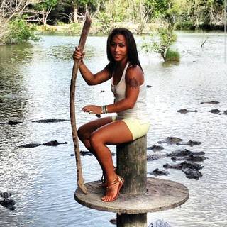 Nicole Alexander feet photo thumbnail