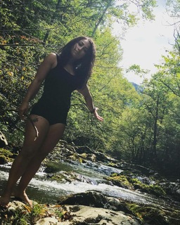 Nicole Alexander feet photo thumbnail