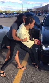 Nicole Alexander feet photo thumbnail