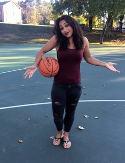 Nicole Alexander feet photo thumbnail