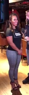 Nicole Alexander feet photo thumbnail
