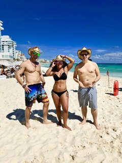 Nicole Alexander feet photo thumbnail