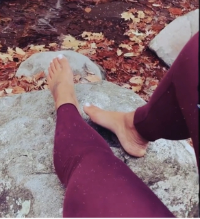 Nicole Alexander feet photo thumbnail