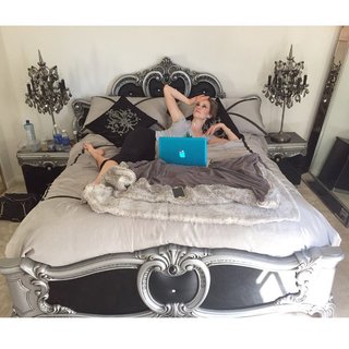 Nicole Arbour feet photo 9