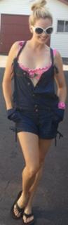 Nicole Arbour feet photo 3