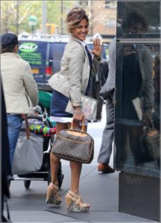 Nicole Ari Parker feet photo thumbnail