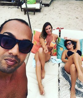 Nicole Bahls feet photo thumbnail