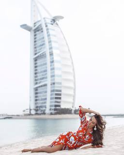 Nicole Bahls feet photo thumbnail