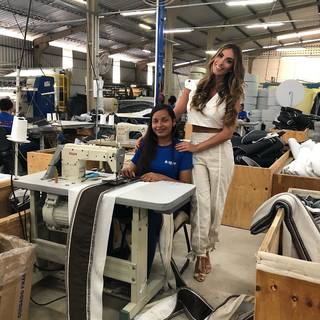 Nicole Bahls feet photo thumbnail