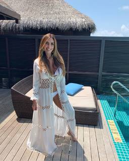 Nicole Bahls feet photo thumbnail