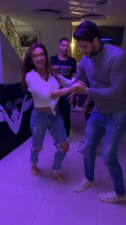 Nicole Bahls feet photo thumbnail