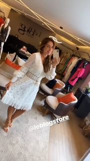 Nicole Bahls feet photo thumbnail