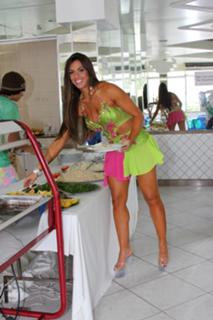 Nicole Bahls feet photo thumbnail