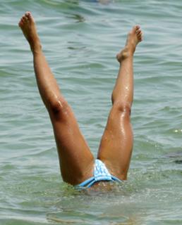 Nicole Bahls feet photo thumbnail