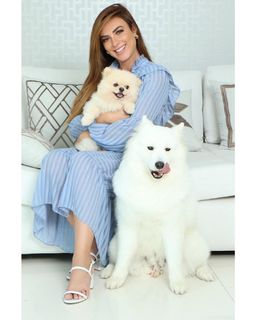 Nicole Bahls feet photo thumbnail