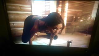 Nicole Beharie feet photo thumbnail