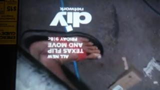 Nicole Curtis feet photo thumbnail